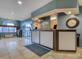 SureStay Plus Hotel by Best Western Buckhannon 4