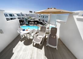 Aqua Suites 5