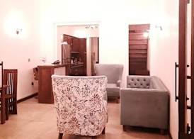 The Dutch Boutique 2