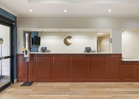 Comfort Inn Near Six Flags St Louis 2
