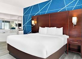 Comfort Suites Southfield/Detroit 4