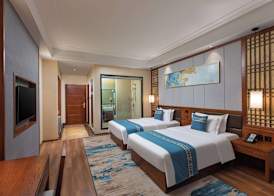 Days Hotel by Wyndham Dali High-speed Railway Station 5
