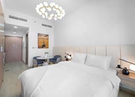 Stylish Studio with Garden Views 4