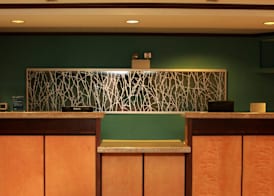 Fairfield Inn & Suites by Marriott Fairmont 2
