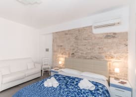 B&B Bianco E Blu 4
