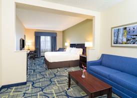Holiday Inn Express & Suites EASTON by IHG 5
