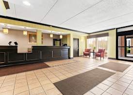 Comfort Inn Lehigh Valley West 2
