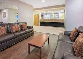 Super 8 by Wyndham Garland North Dallas Area 2