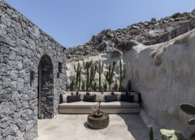 Nimbus Santorini 3