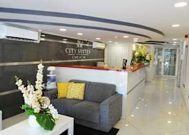 Majestic City Suites & Beach Hotel 4