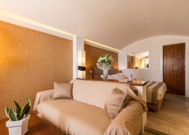 Galaxy Suites & Villas 4