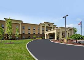 Hampton Inn Utica 4