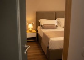 Wave Beachfront Apartments 4
