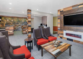 La Quinta Inn by Wyndham Calhoun South I-75 2