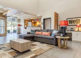 Country Inn & Suites by Radisson, Lumberton, NC 4