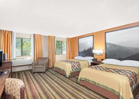 Super 8 by Wyndham Norton VA 4