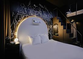 SUPPER Hotel 5