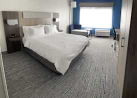 Holiday Inn Express & Suites MUSKEGON - GRAND HAVEN by IHG 5