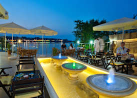 Hotel Villa List 4