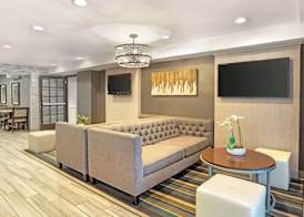 Best Western Plus Fairfield Hotel 4
