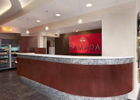 Ramada by Wyndham Rockville Centre 5