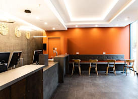 Hotel South Coast 4