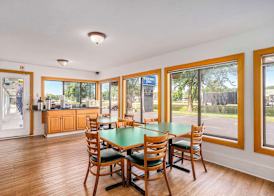 Rodeway Inn Grand Haven 3