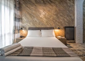 StarHome Navona 4