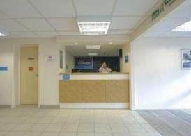 Travelodge Barnsley 3