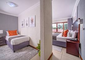 Khayalami Hotel - Mbombela 5