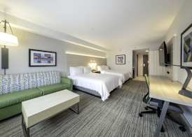 Holiday Inn Express & Suites STAUNTON by IHG 4
