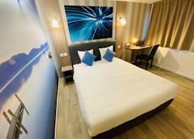 Hotel RBX - Roubaix Centre 4