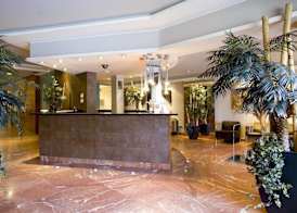 Hotel Oasis 2