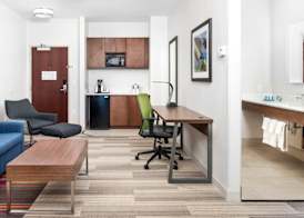Holiday Inn Express & Suites CONROE I-45 NORTH by IHG 5