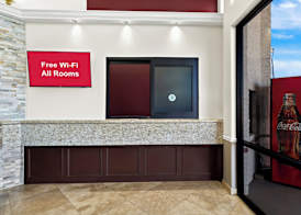 Red Roof Inn Stafford, TX 4