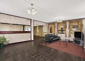 Days Inn by Wyndham Hagerstown I-70 2