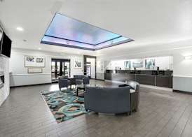 Sonesta Essential HOU Airport Road 2