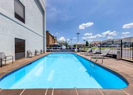 Hampton Inn Saint Robert 5