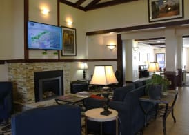 Ramada by Wyndham Denver International Airport 2