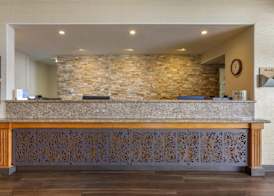 Best Western Plus A Wayfarer's Inn & Suites 3
