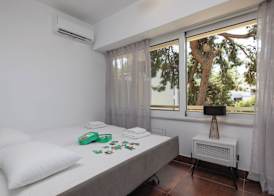 Relux Sea View 2 Bedroom Apartment by BluPine 3