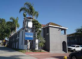 Travelodge by Wyndham Whittier 3