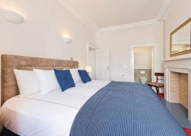 Henrietta Suites City Centre 4