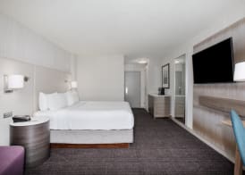 Crowne Plaza KANSAS CITY DOWNTOWN by IHG 3