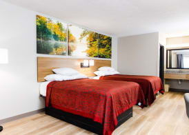 Days Inn by Wyndham Cincinnati East 5