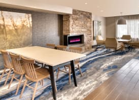 Fairfield Inn & Suites by Marriott Toronto Brampton 3