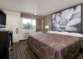 Super 8 by Wyndham Florence 5