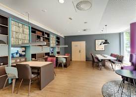 Premier Inn Berlin City Centre 2