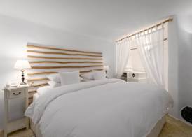Iconic Santorini, a Boutique Cave Hotel by Sandglass 4