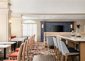 Hampton Inn & Suites Middletown 5
